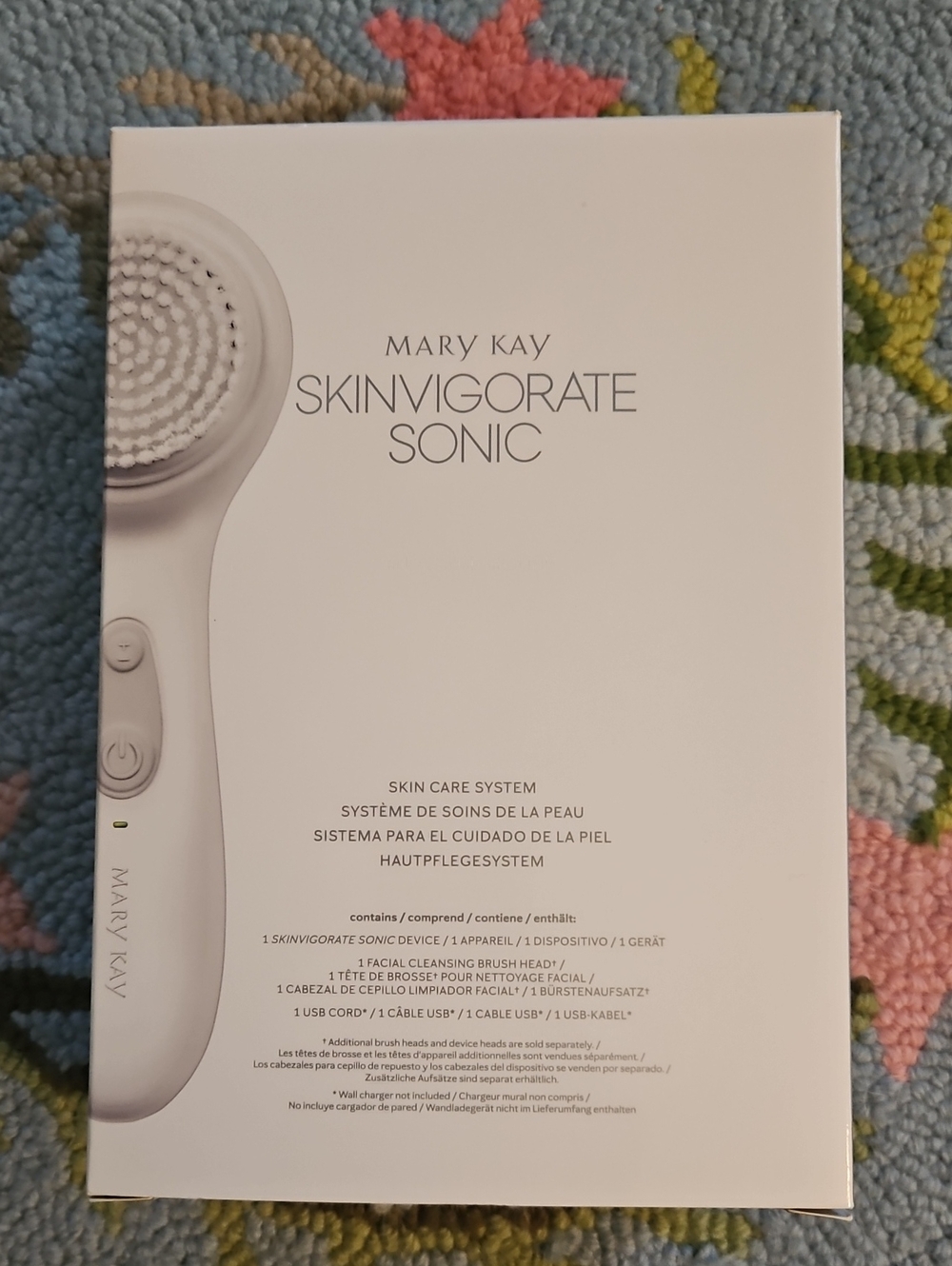 Mary Kay Skinvigorate Sonic Facial Cleansing Device - White